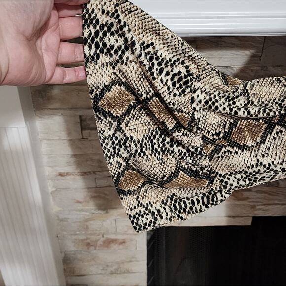 Southern Stich striped snakeskin bell sleeve super soft high low shirt plus 3X - Picture 3 of 6